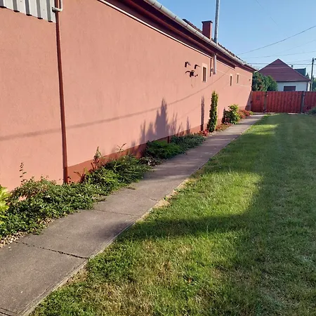 Bodza Lejlighed Gyula